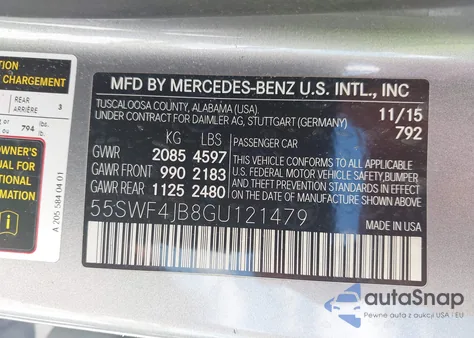 2016 Mercedes-Benz C 300 300 z USA, uszkodzony, nr VIN 55SWF4JB8GU121479